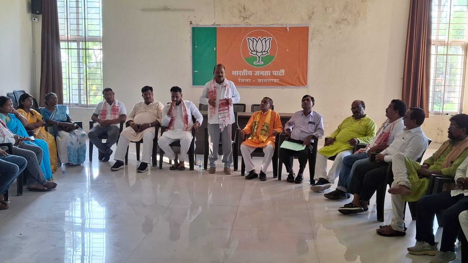 आत्मनिर्भर भारत व जीएसटी रिफॉर्म पर हुई चर्चा