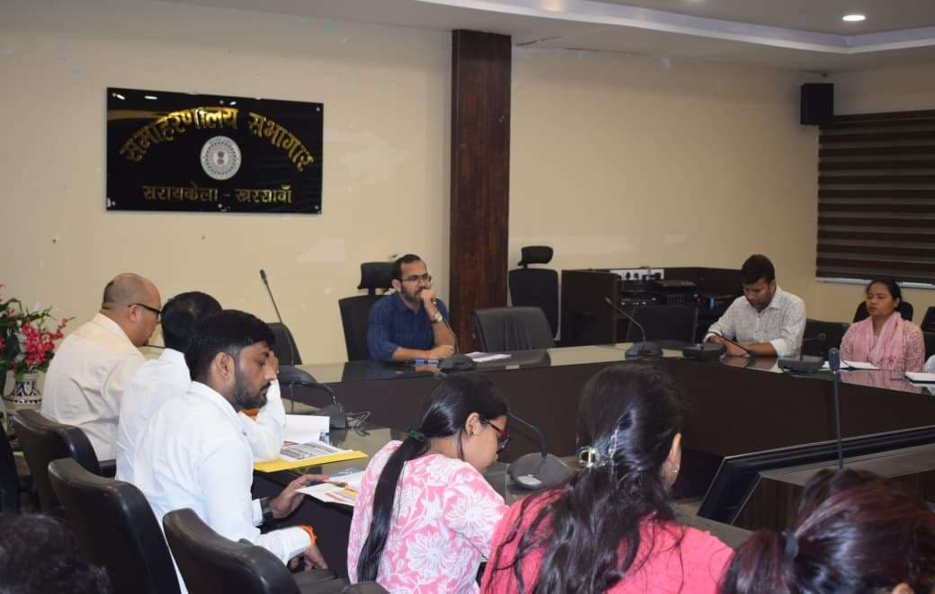 Seraikela Kharsawan News : रोजगार से वंचित युवाओं की होगी पहचान रुचि के अनुसार मिलेगा प्रशिक्षण