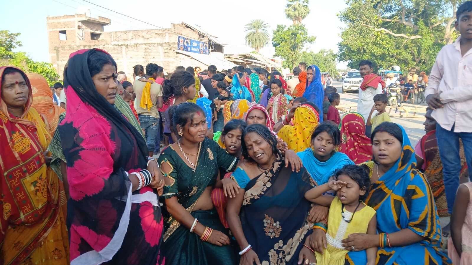 Bhagalpur news सड़क दुर्घटना में घायल युवक का इलाज के दौरान मौत, सड़क जाम