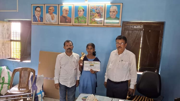 मान्यता ने राज्य स्तरीय प्रतियोगिता में बनाई अपनी जगह