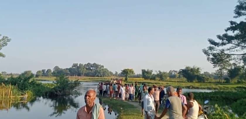 तिलाबे नदी में बालक लापता, तलाश जारी