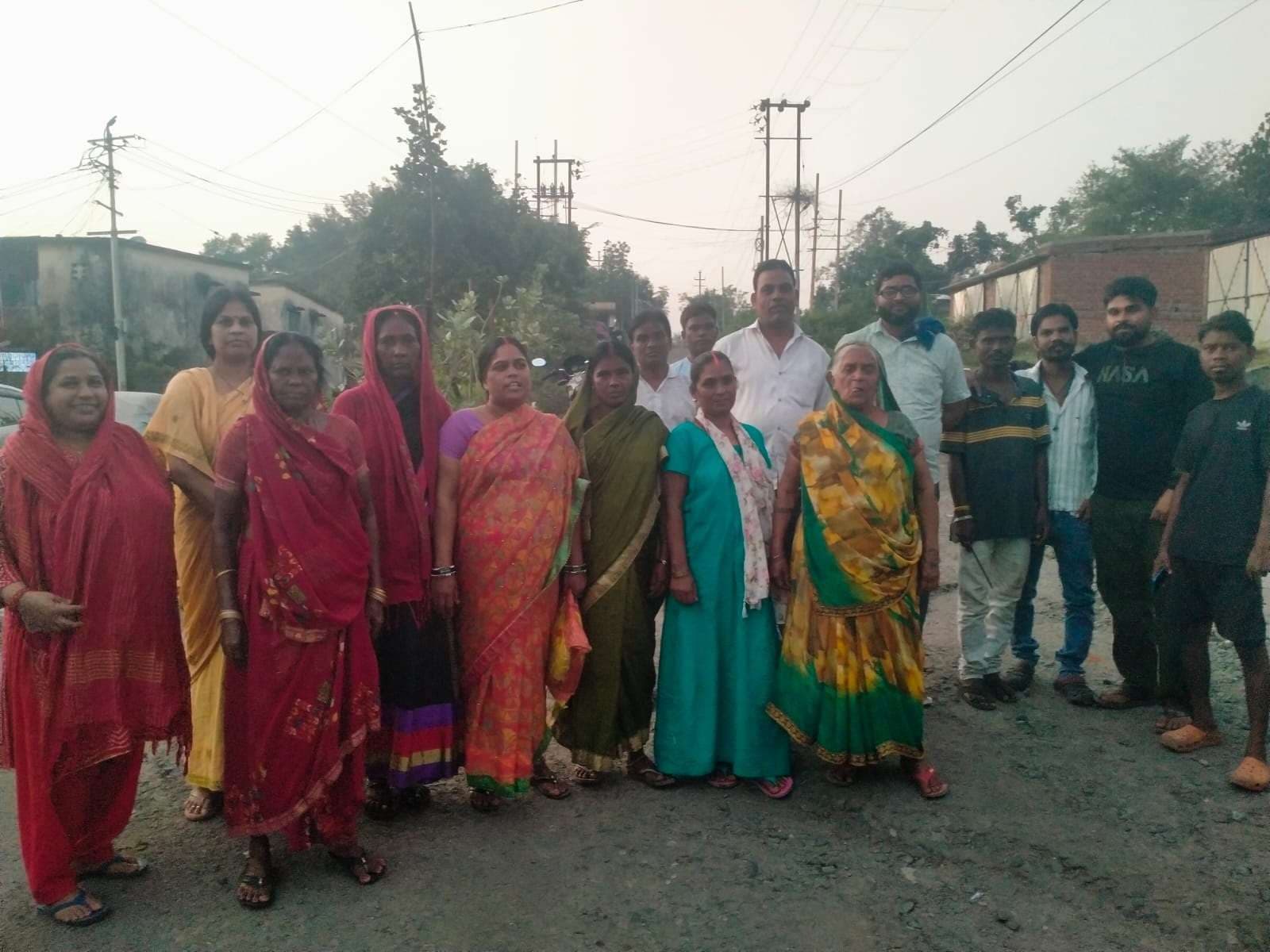 Bokaro News : डेढ़ साल भी नहीं चली 1.19 करोड़ की सड़क