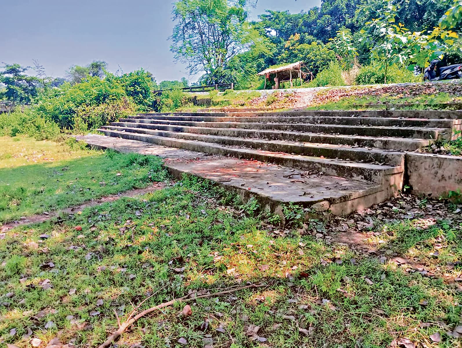 East Singhbhum News chhath ghaat: चाकुलिया में स्थायी छठ घाट नहीं, व्रती परेशान