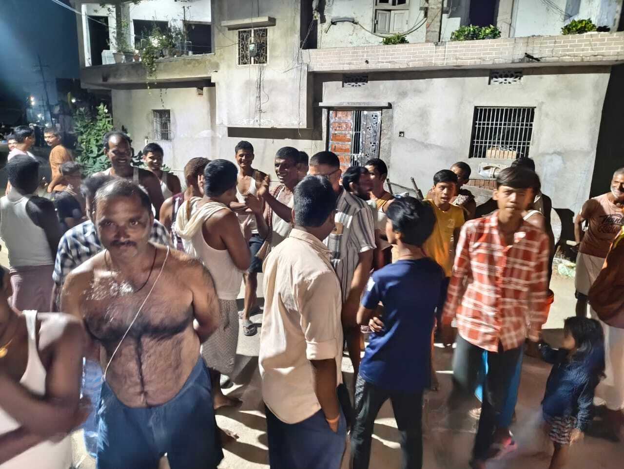 साइकिल चोरी करते रंगे हाथ पकड़ा गया किशोर, पुलिस के हवाले