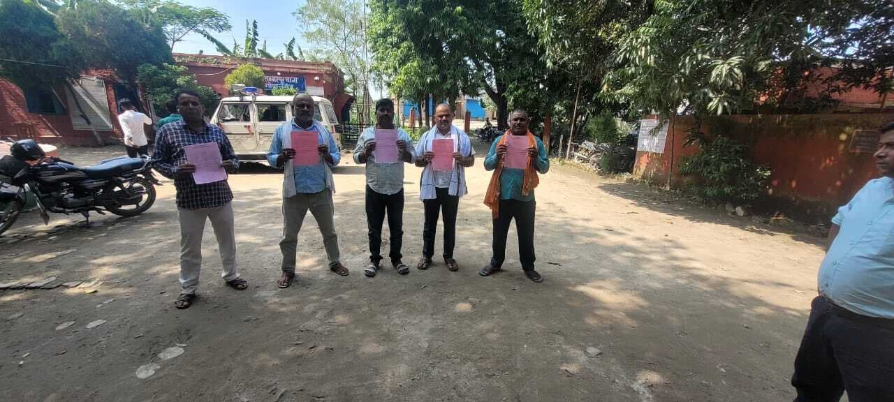 विधानसभा चुनाव  को लेकर जिले में गुंडा परेड, असामाजिक तत्वों को दी गयी सख्त चेतावनी