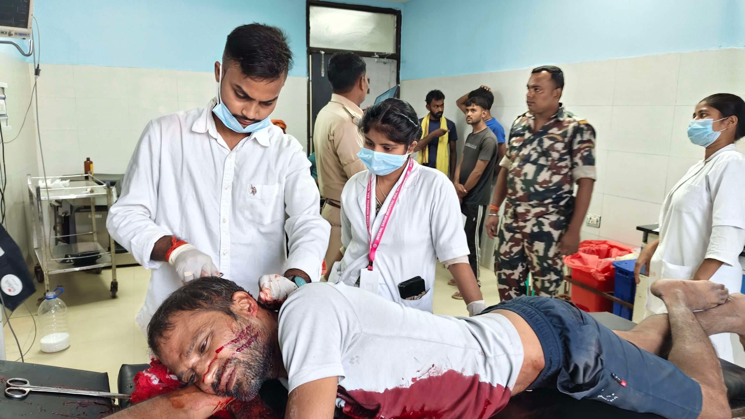 घरेलू विवाद को लेकर हुई मारपीट में दो लोग जख्मी