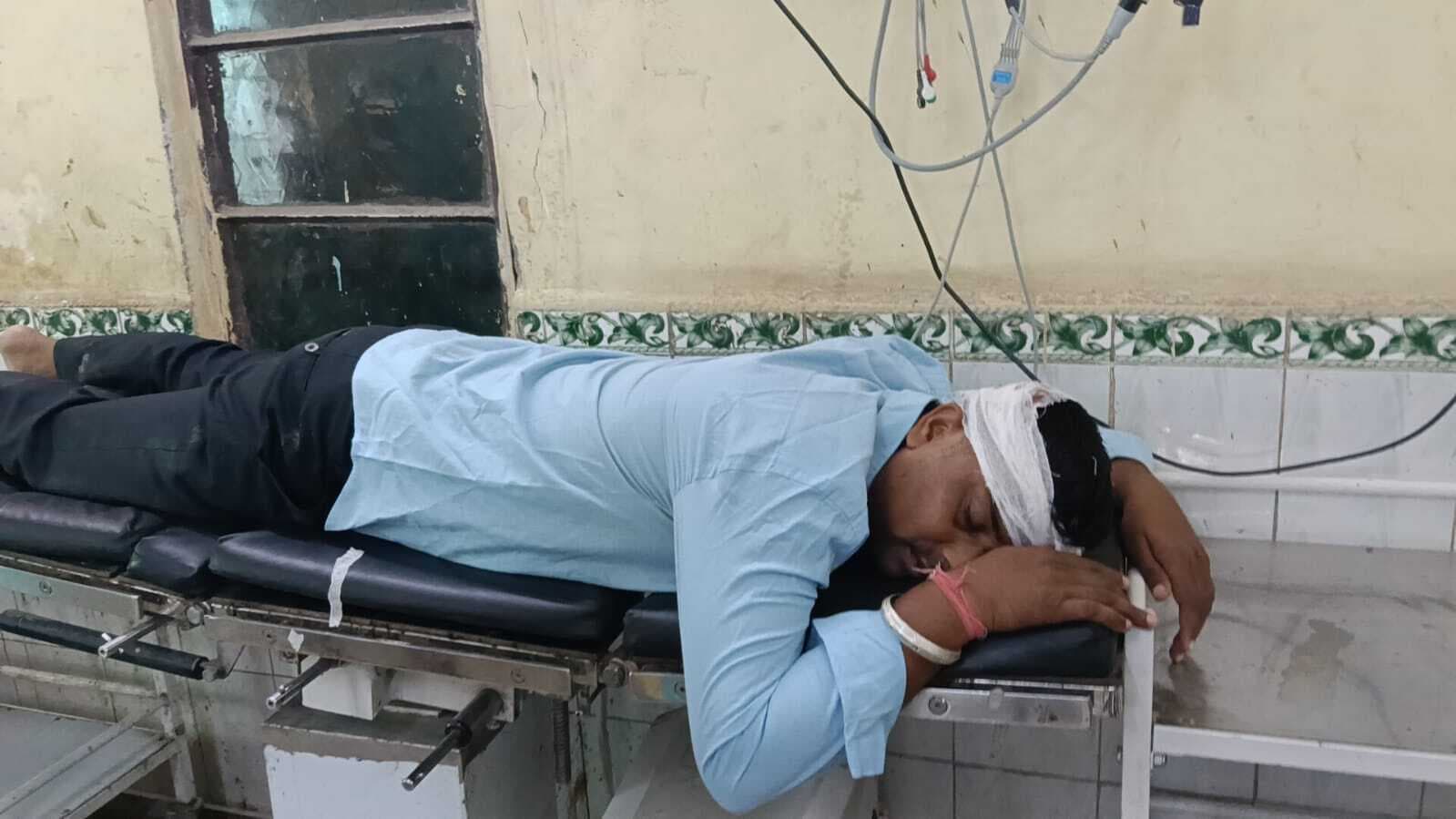 बरौली में मारपीट में युवक गंभीर रूप से घायल, चल रहा इलाज