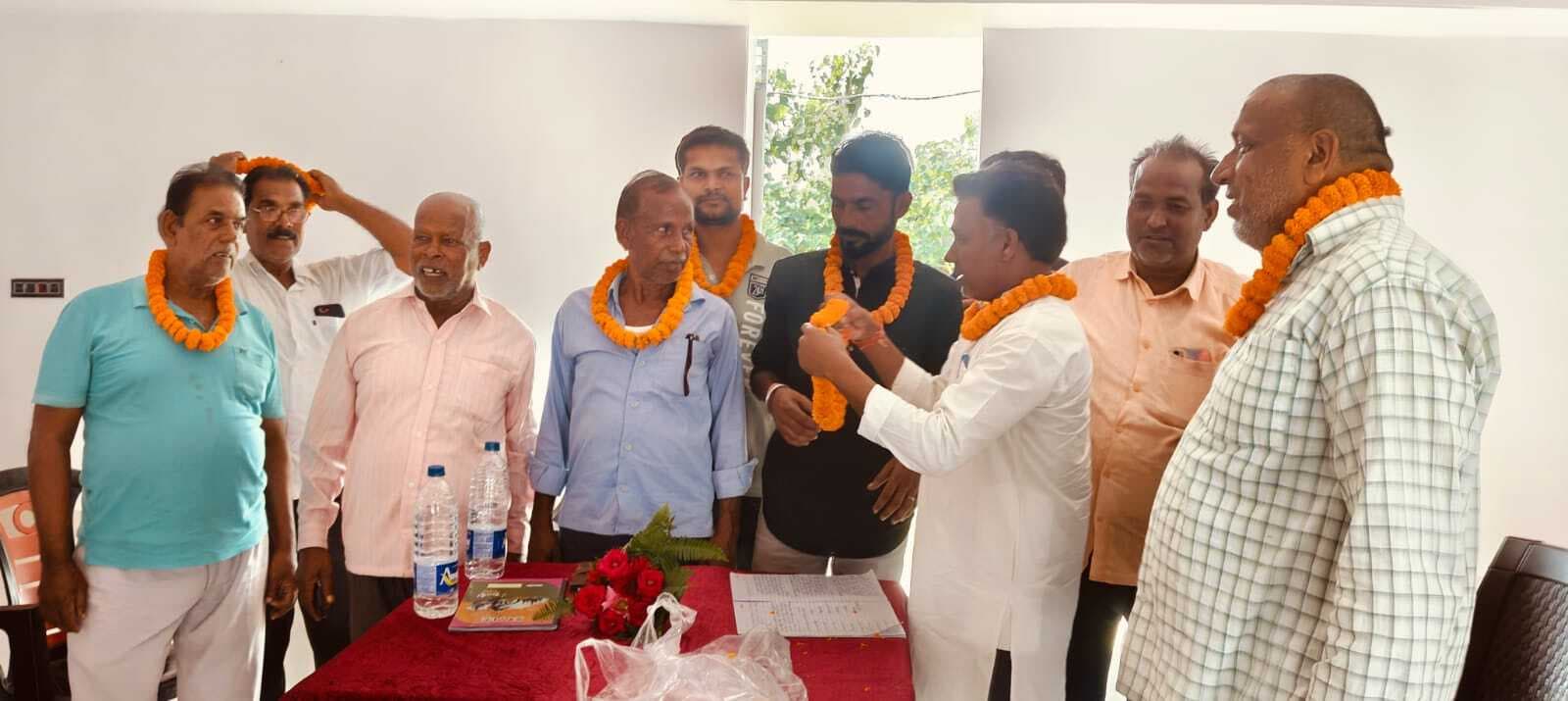 संजीव अध्यक्ष व सुधांशु शेखर बने पैक्स सचिव