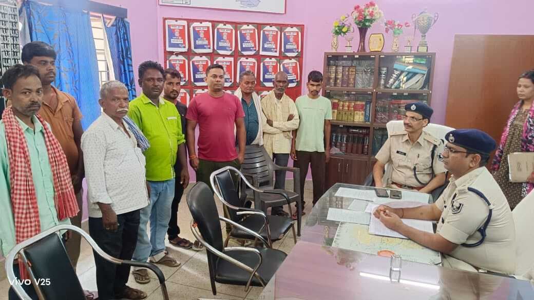 गुंडा परेड में 48 गुंडों की हुई पहचान, कई होंगे जिलाबदर