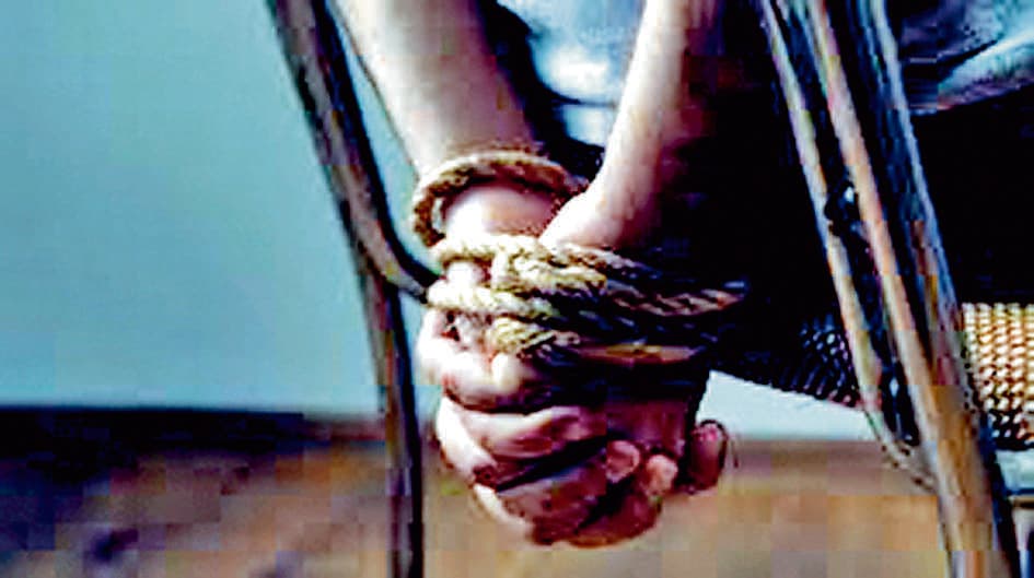 बकाया रुपये वसूलने के लिए मटियाबुर्ज से व्यवसायी का अपहरण