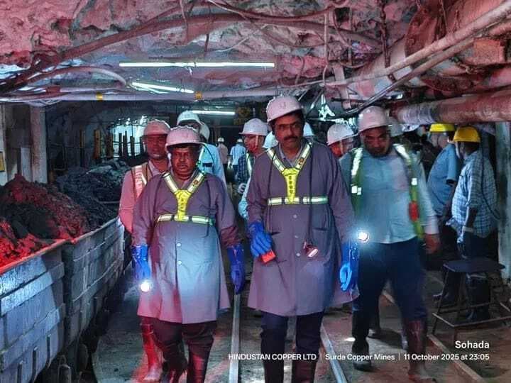 East Singhbhum News : मुसाबनी : सुरदा खदान में उत्पादन बढ़ाने के निर्देश, ठेका कंपनी ने दो माह का समय मांगा