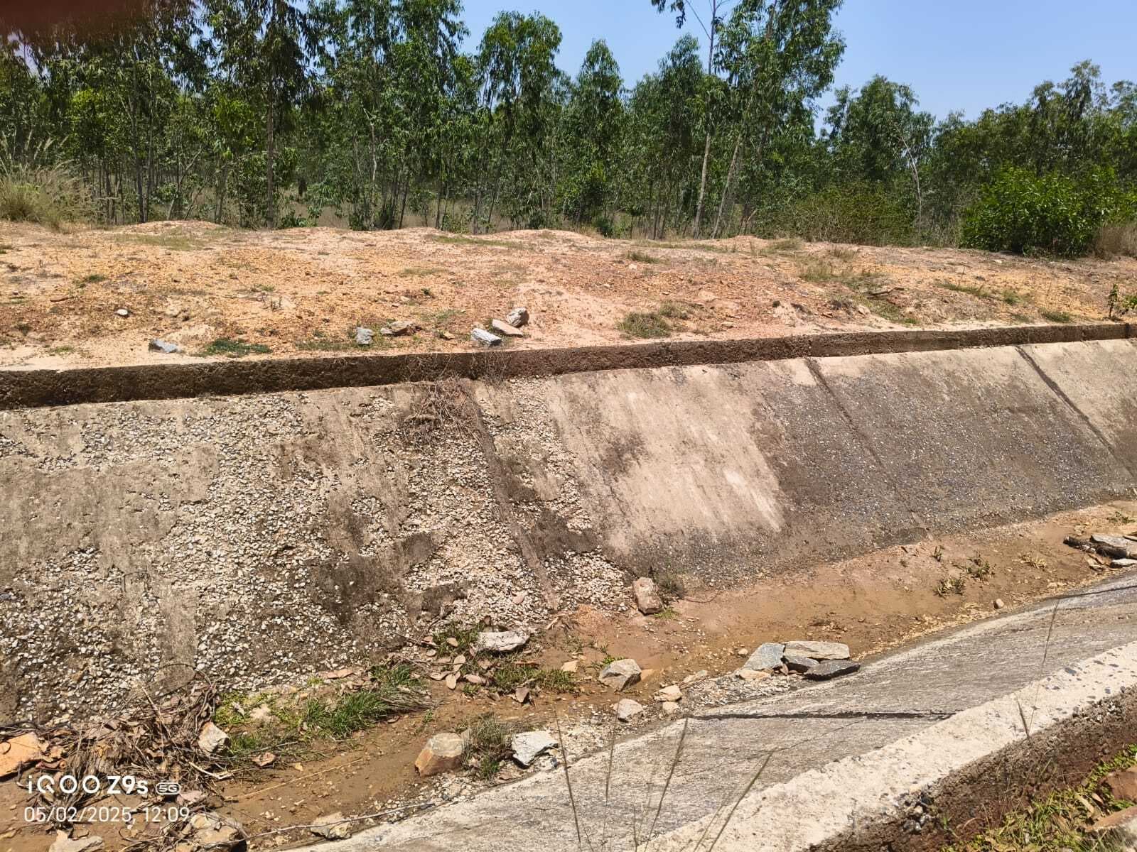 East Singhbhum News : चाकुलिया में नहर निर्माण में मिली गड़बड़ी, सुधार के आदेश