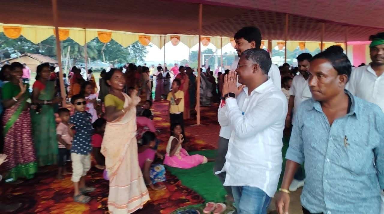 East Singhbhum News : विपक्षी दलों की भ्रामक गतिविधियों से सावधान रहे जनता : सोमेश