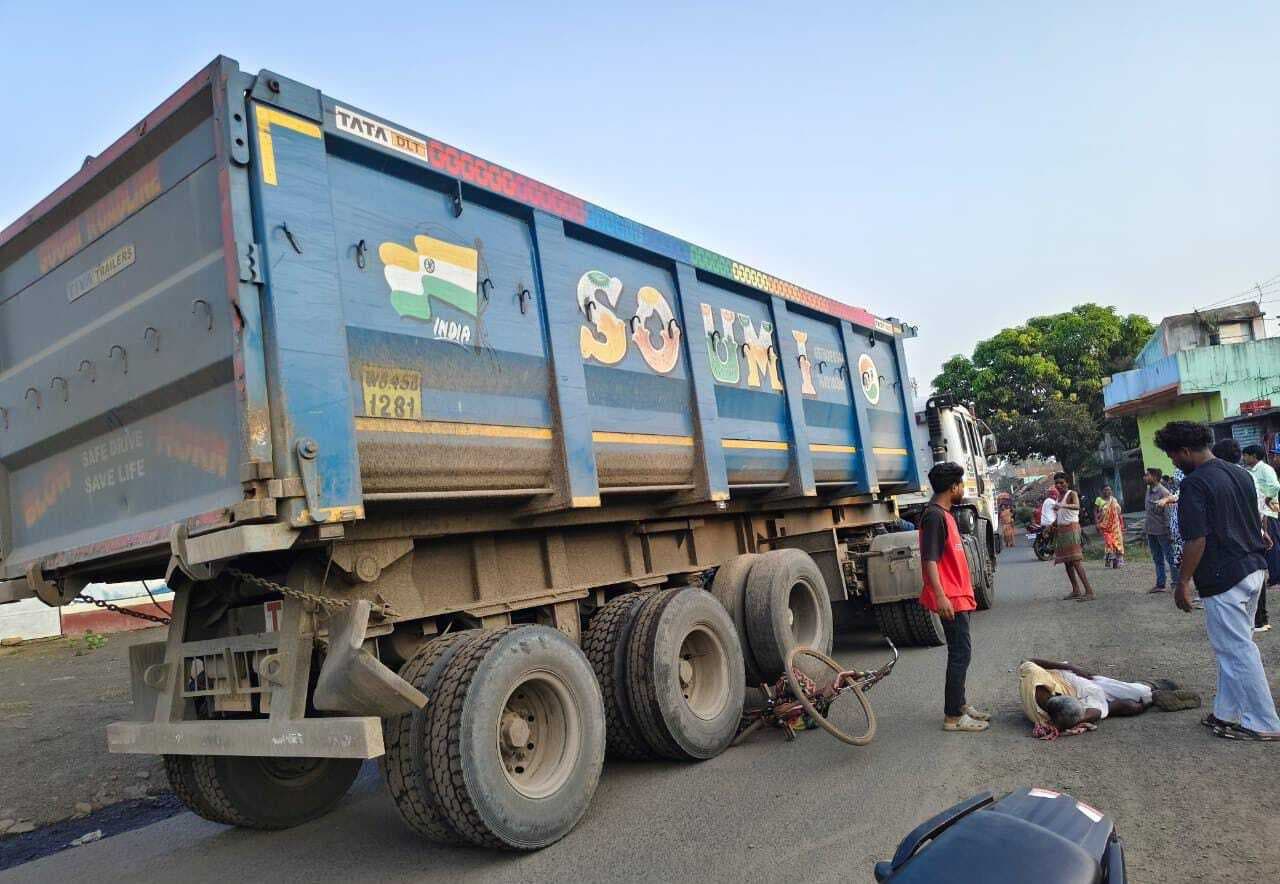 हाइवा के धक्के से चपेट में आने से साइकिल सवार घायल