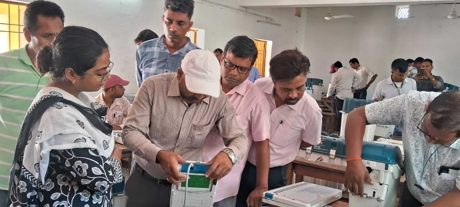 सभी मतदान केंद्रों पर होगी 100 प्रतिशत वेब कास्टिंग