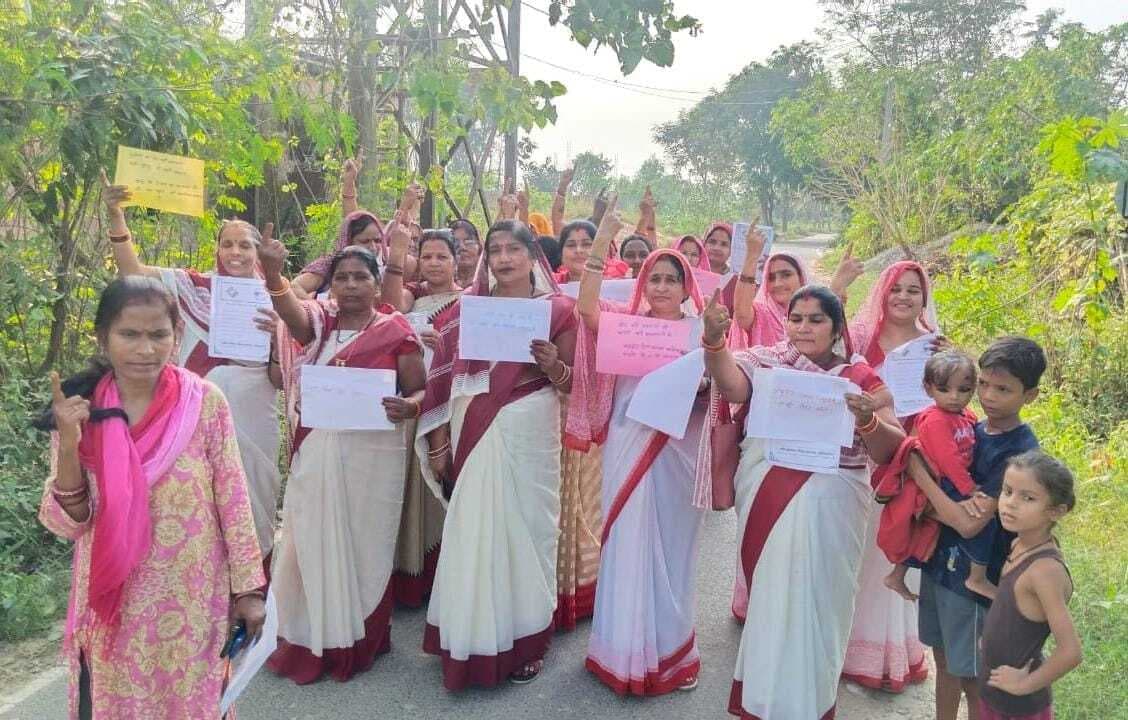 भोरे में आंगनबाड़ी सेविकाओं ने निकाली रैली, मतदाताओं को किया जागरूक