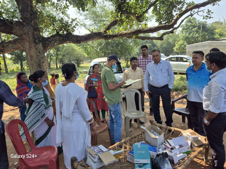 Deoghar News : गोखुलडीह गांव में डायरिया के सात नये मरीज मिले, स्वास्थ्य विभाग की टीम कर रही कैंप