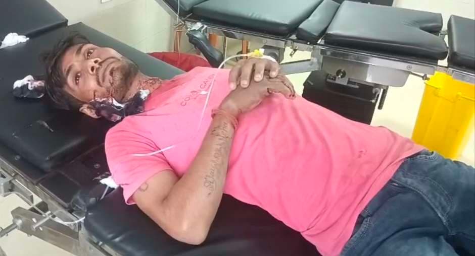 नशे में धूत भाई ने छोटे भाई पर किया जानलेवा हमला