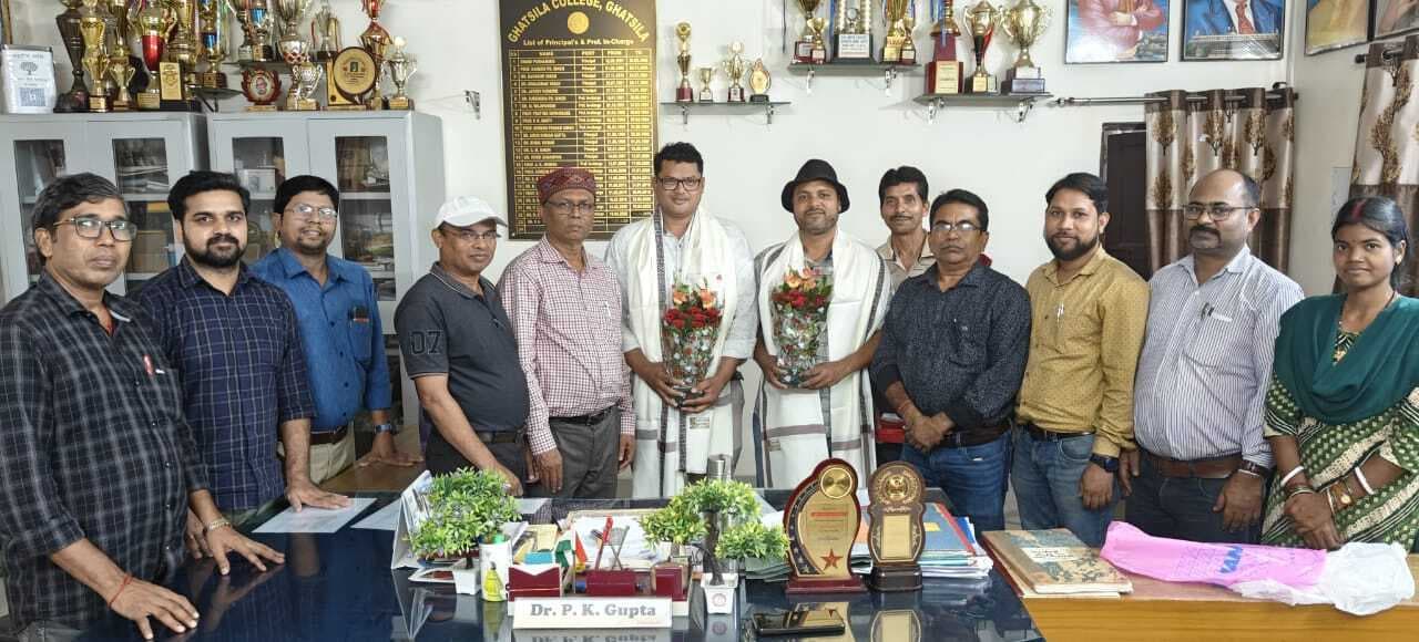 East Singhbhum News : इंदल पासवान व विकास मुंडा सम्मानित