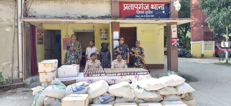 756 लीटर प्रतिबंधित कफ सीरप बरामद, तस्कर गिरफ्तार