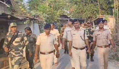 चुनाव को लेकर अमौर में 10 कुख्यात पर सीसीए,   528 पर निरोधात्मक कार्रवाई, फ्लैग मार्च