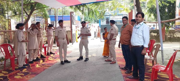 पांचवें दिन उम्मीदवारों ने नहीं कराया नामांकन