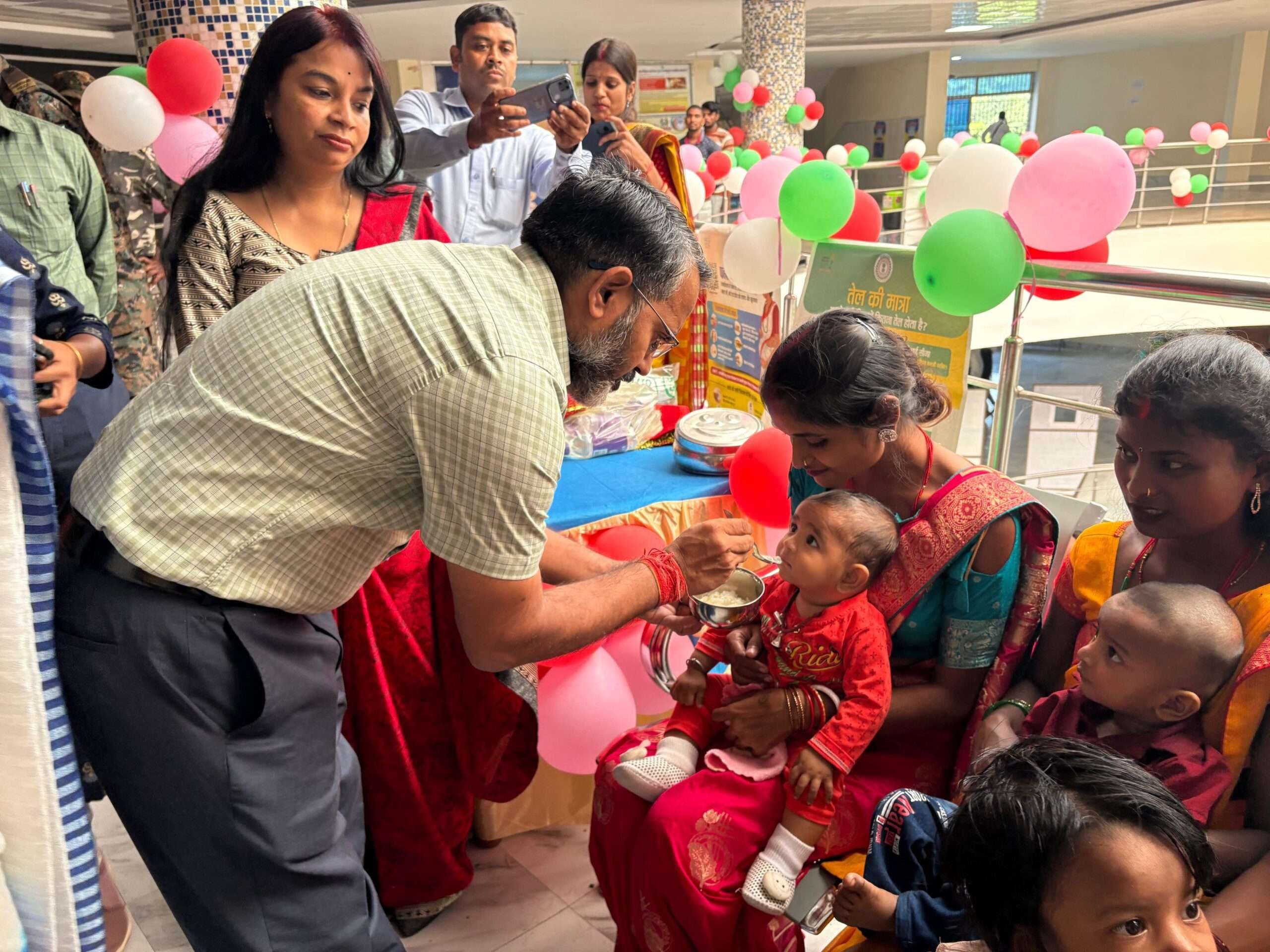 Giridih News: पोषण का संबंध केवल भोजन से नहीं, बल्कि हमारी पूरी जीवनशैली से है : डीसी