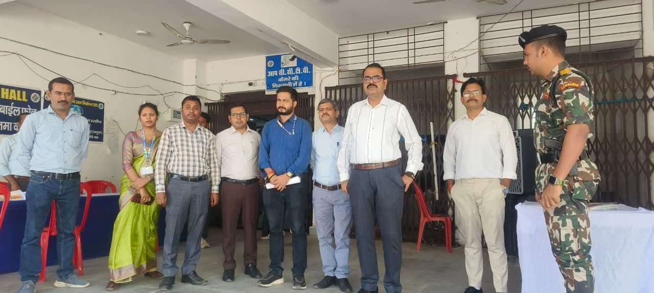 इवीएम सेग्रीगेशन का कार्य पूरी शुद्धता व पारदर्शिता के साथ करें पूरा : डीएम