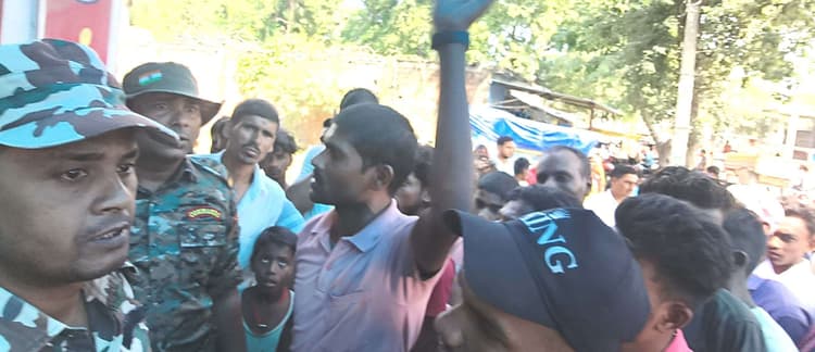 सीएसपी संचालक से बंदूक की नोक पर 2.80 लाख  व लैपटॉप की लूट