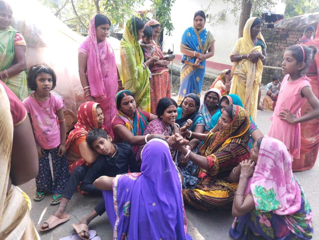 ट्रैक्टर की चपेट में आने से आठ वर्षीय बच्ची की मौत