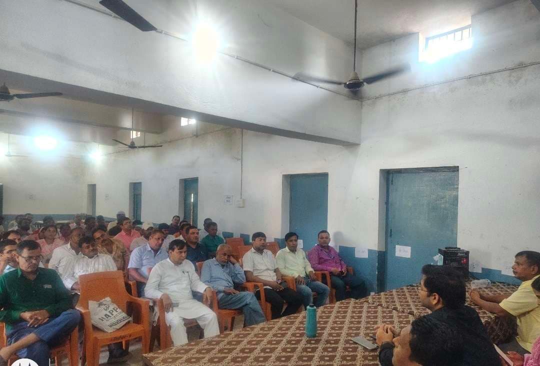 Motihari: सदर प्रखंड मतदान केंद्र स्तरीय पदाधिकारियों का प्रशिक्षण शुरू