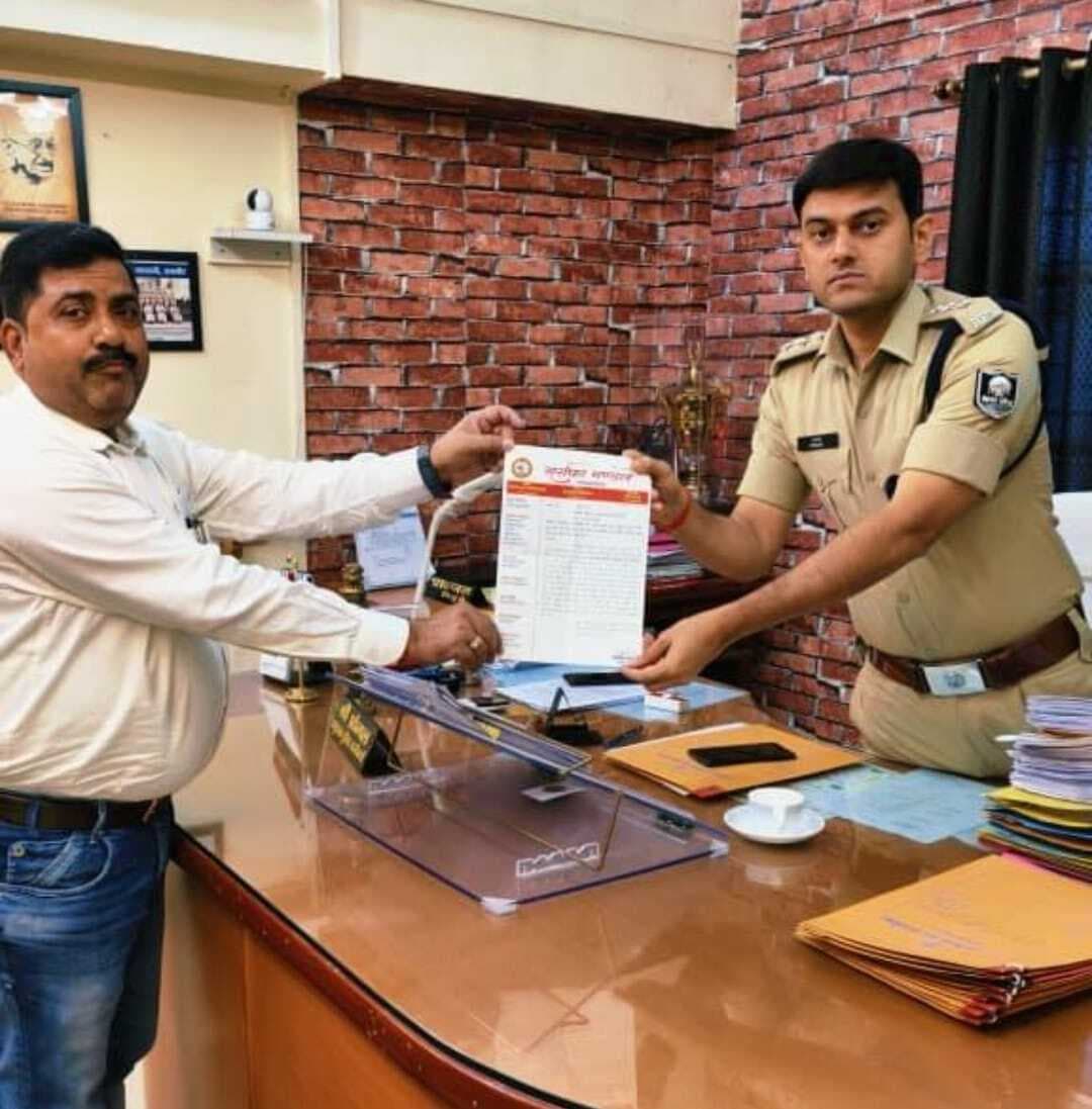 त्योहारों को लेकर सर्राफा व्यवसायियों ने एसडीपीओ से सुरक्षा बढ़ाने की मांग की