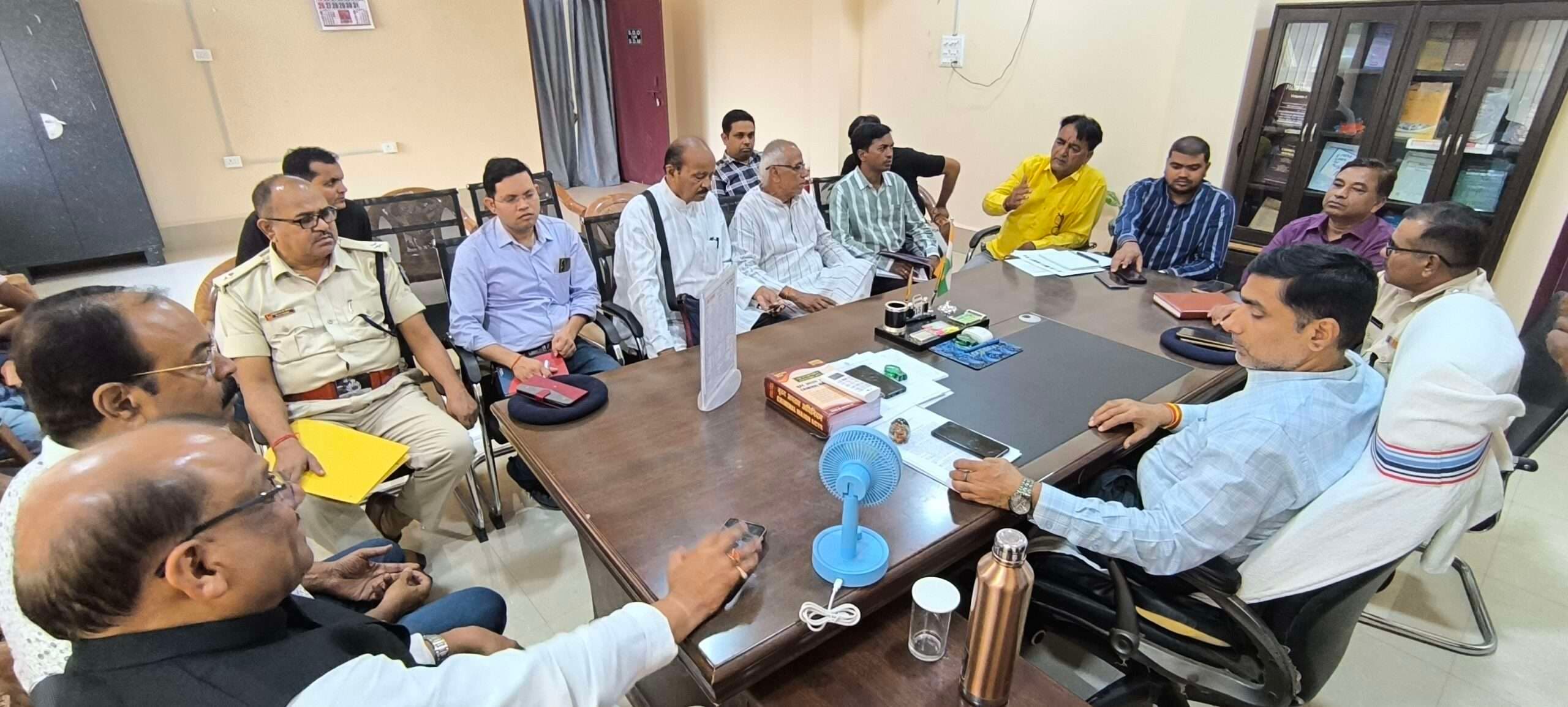 मधुपुर : श्यामा प्रसाद मुखर्जी हाइस्कूल मैदान में होगी पटाखों की बिक्री