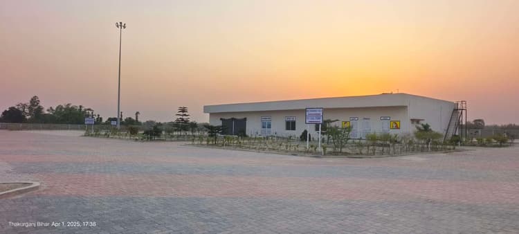 एनएच 327 ई पर एक साल पूर्व बना रेस्ट एरिया का वाहन चालकों व यात्रियों को नहीं मिल रहा लाभ