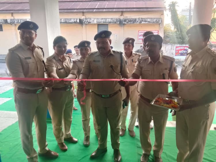 एसपी ने किया यातायात थाना का उद्घाटन