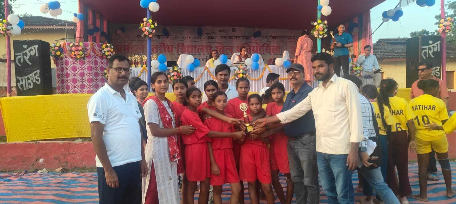 खेल- कूद प्रतियोगिता में खिलाड़ियों ने किया उत्कृष्ट प्रदर्शन