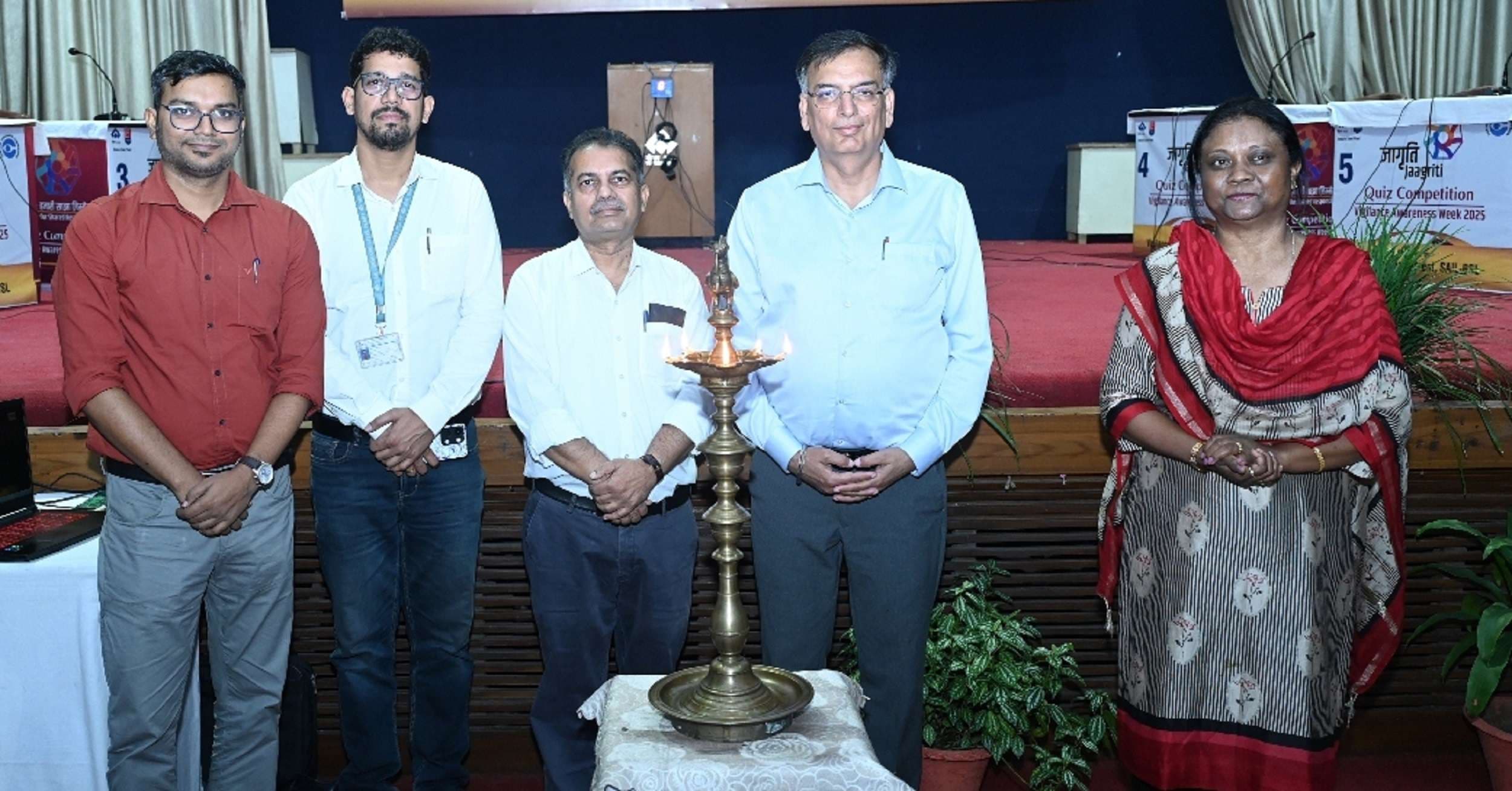 Bokaro news : बीएसएल कर्मियों को दिलायी गयी सत्यनिष्ठा की शपथ