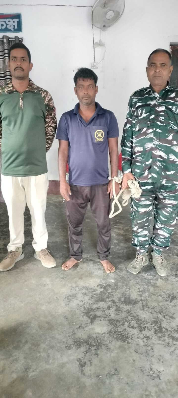 Giridih News :अवैध खनन के आरोपी को पुलिस ने गिरफ्तार कर भेजा जेल