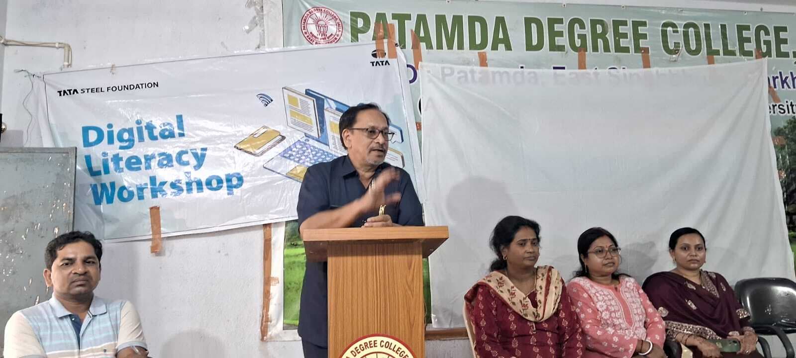 East Singhbhum News : सरकारी योजनाओं की मिली जानकारी