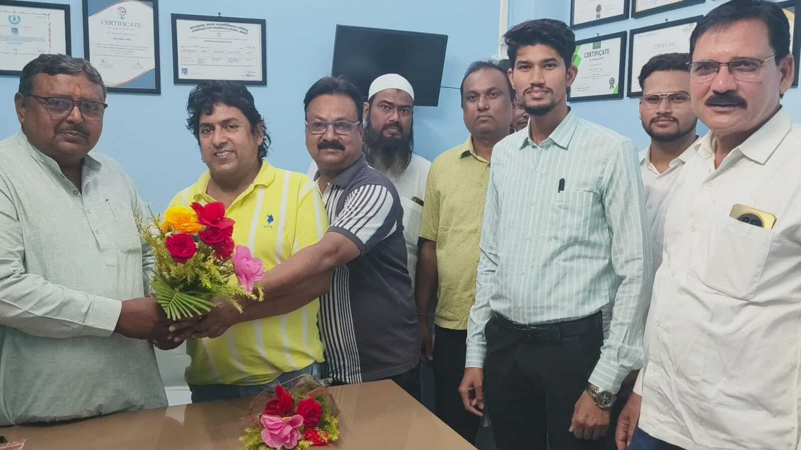 साहिबगंज में सिटी आई केयर का हुआ  उद्घाटन