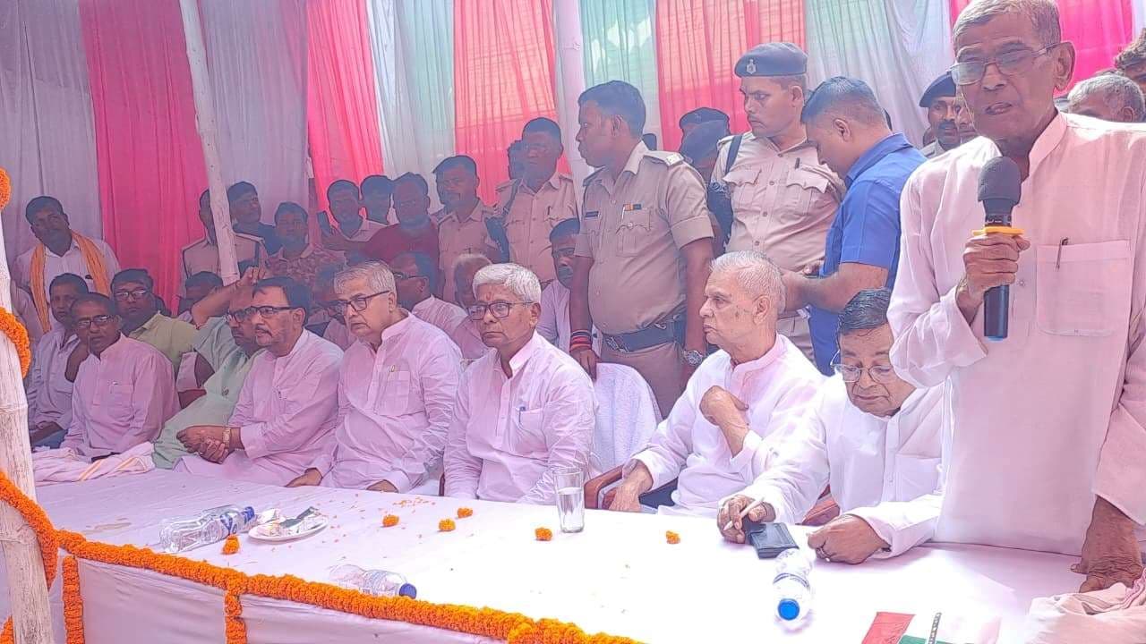 जनता का आशीर्वाद व समर्थन से भविष्य होगा उज्जवल