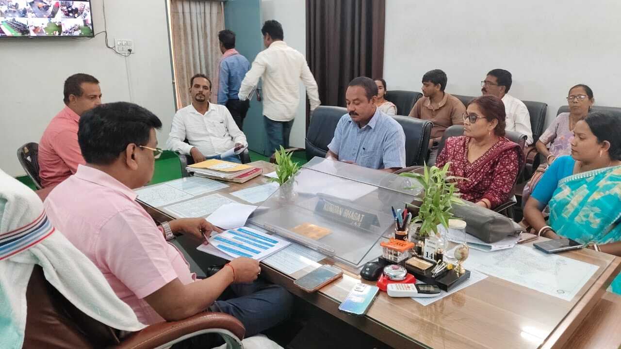 कुष्ठ उन्मूलन अभियान की तैयारियों पर हुई चर्चा