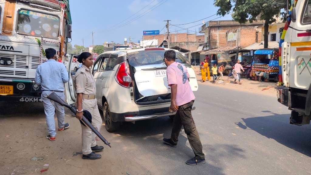 विधानसभा चुनाव को ले चेकपोस्ट पर वाहनों की जांच तेज, प्रशासन सतर्क