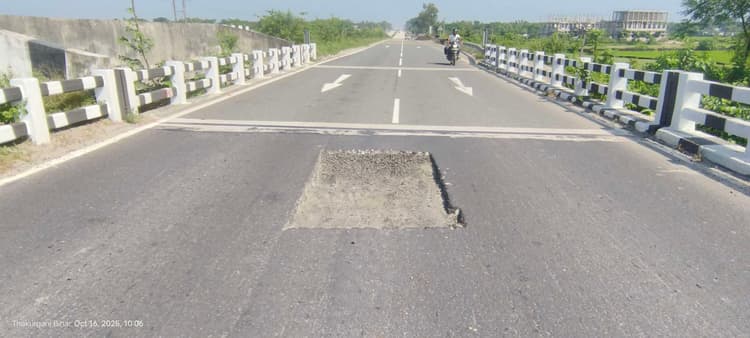 एनएच 327 ई पर चल रहे मरम्मत कार्य में सुरक्षा मानकों की अनदेखी, सड़क दुर्घटना में घायल हो रहे वाहन चालक