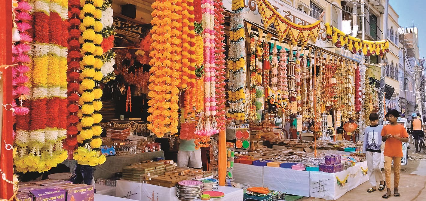 Saran News : धनतेरस-दीपावली पर 200 करोड़ के कारोबार की उम्मीद