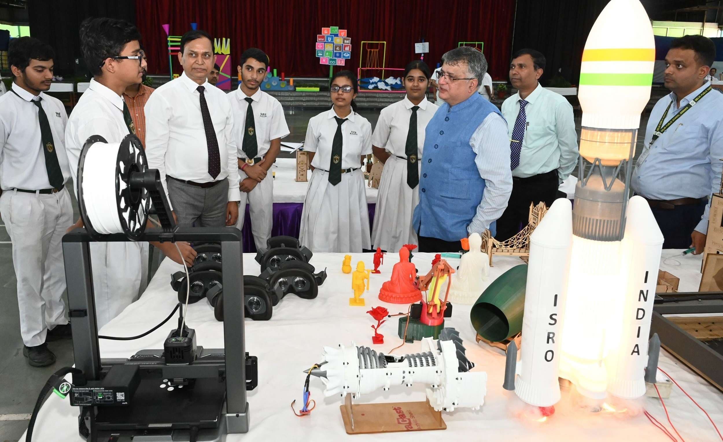 Bokaro news : छोटे प्रयासों से भी जटिल समस्याओं का समाधान संभव : डॉ विनय