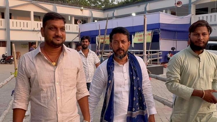 सातवें दिन नौ उम्मीदवारों ने भरा नामांकन का पर्चा