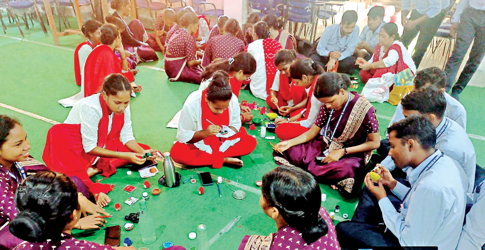 East Singhbhum News : पारंपरिक कला और मूल्यों से जोड़ती है प्रतियोगिता