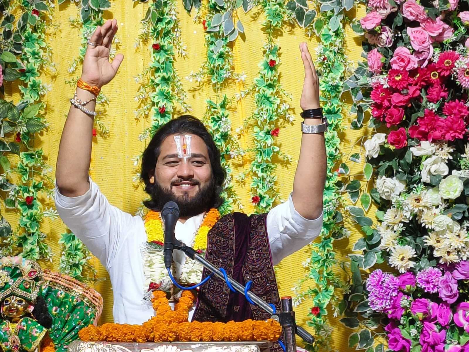 Bhagalpur news धर्म स्थापना करने के लिए प्रभु का होता है अवतार