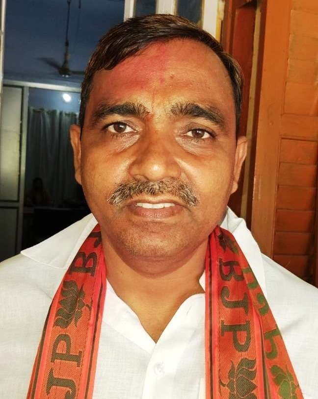 चुनाव से आउट हो गये मुंगेर के तीनों सीटिंग विधायक, सेवानिवृत आईएएस-आईपीएस उतरे मैदान में